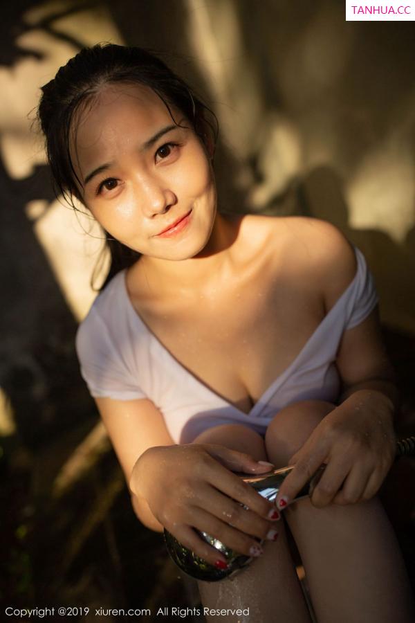 徐微微  [XIUREN]高清写真图 2019.07.31 徐微微mia第83张图片